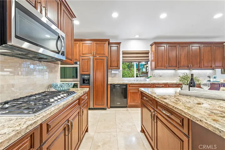 8749 Sunbird Avenue, Fountain Valley, California 92708