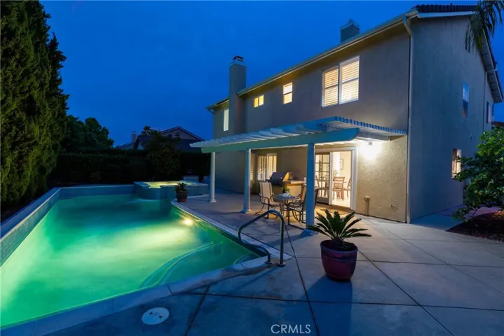 8749 Sunbird Avenue, Fountain Valley, California 92708