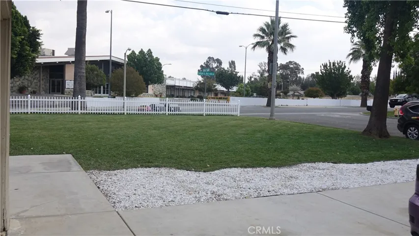Side Street View