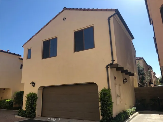 95 Painted Trellis, Irvine, California 92620