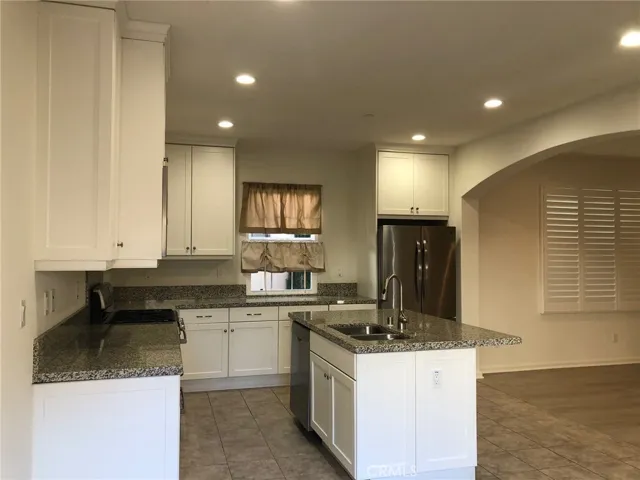 95 Painted Trellis, Irvine, California 92620