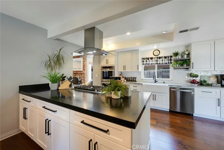 601 Concord Avenue, Fullerton, California 92831