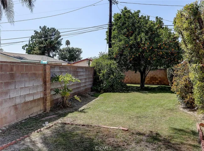 8829 Quakertown Avenue, Northridge, California 91324