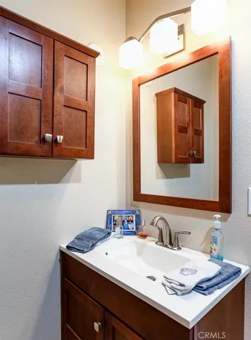 8829 Quakertown Avenue, Northridge, California 91324