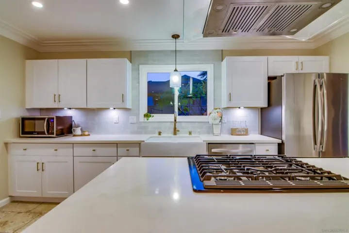 6712 Golfcrest Dr, San Diego, California 92119