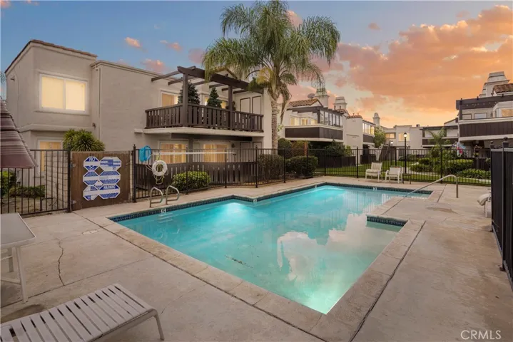 1931 W Houston Avenue 19, Fullerton, California 92833