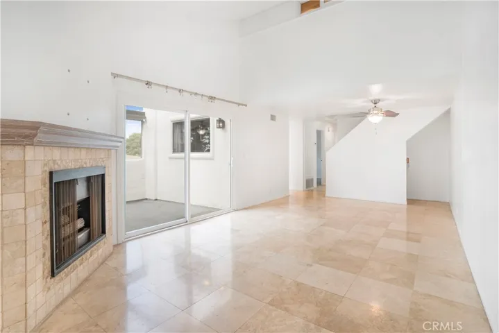 1931 W Houston Avenue 19, Fullerton, California 92833