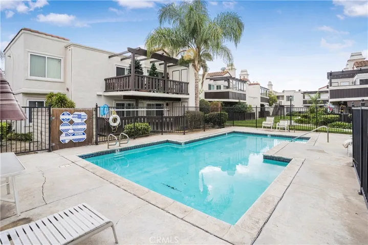 1931 W Houston Avenue 19, Fullerton, California 92833
