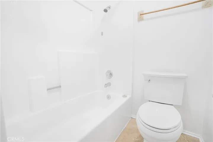 1931 W Houston Avenue 19, Fullerton, California 92833