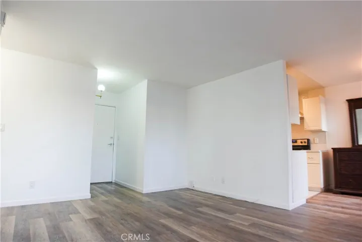 320 S Ardmore Avenue 231, County – Los Angeles, California 90020