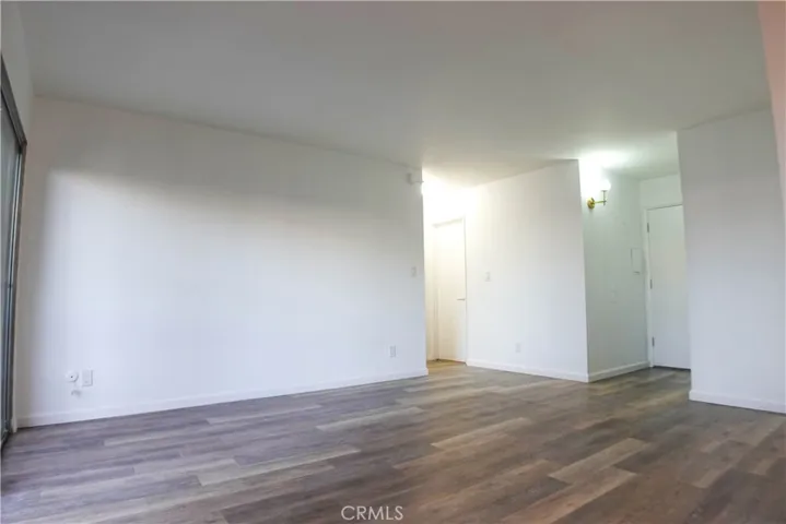 320 S Ardmore Avenue 231, County – Los Angeles, California 90020