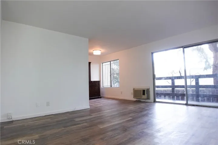 320 S Ardmore Avenue 231, County – Los Angeles, California 90020