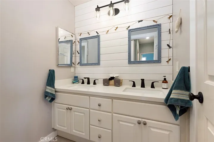 26 Camino Azulejo, San Clemente, California 92673