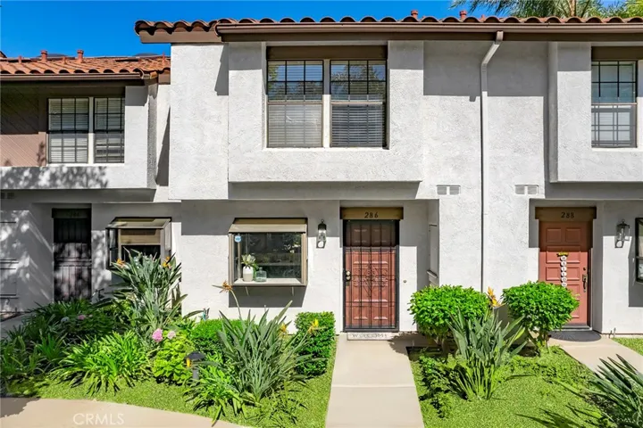 286 Kauai Lane, Placentia, California 92870