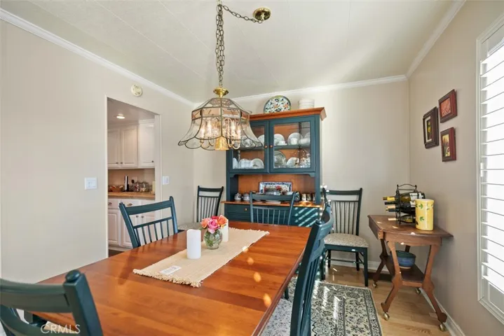 Dining Room adjacent to kitchen