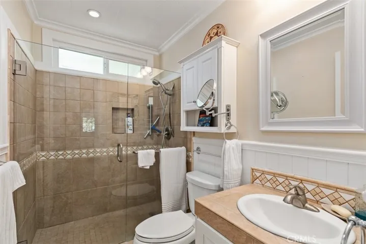 Guest bathroom