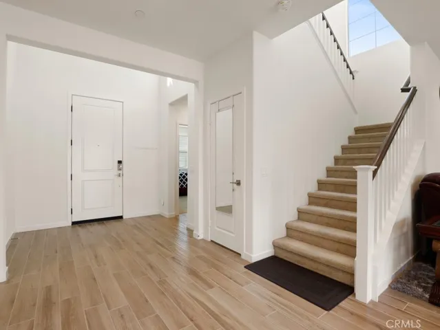 18341 Cachet Way, Saugus, California 91350