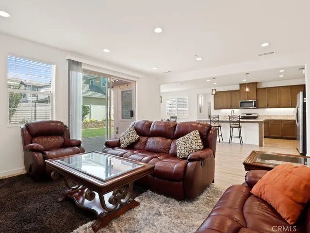 18341 Cachet Way, Saugus, California 91350