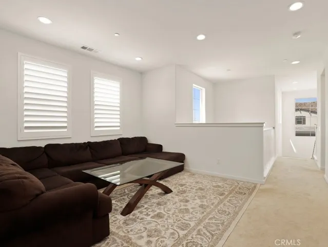 18341 Cachet Way, Saugus, California 91350