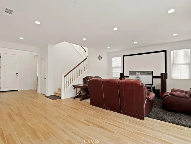 18341 Cachet Way, Saugus, California 91350