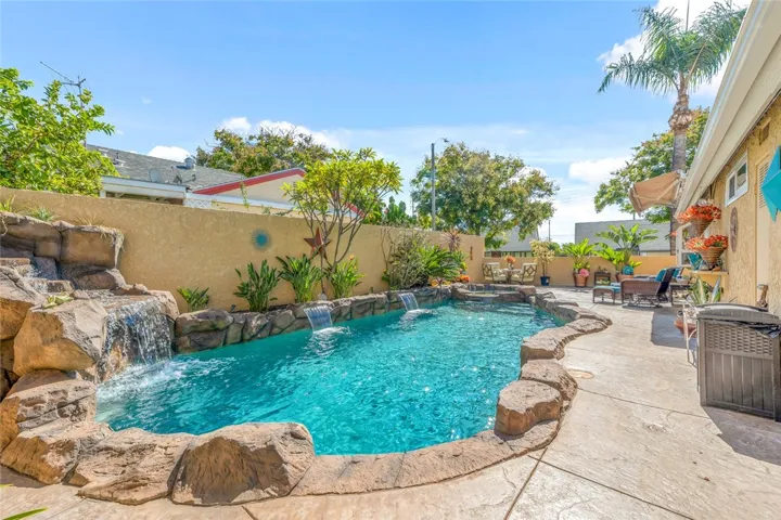 1724 N. Bates Circle, Anaheim, California 92806