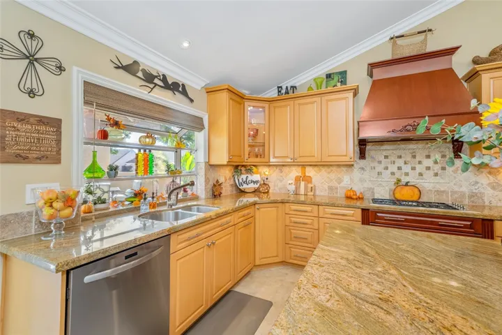 1724 N. Bates Circle, Anaheim, California 92806