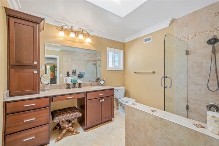 1724 N. Bates Circle, Anaheim, California 92806
