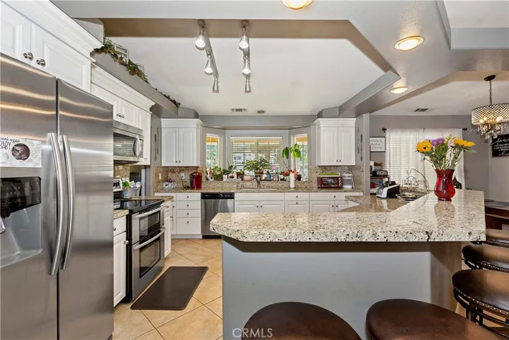 2626 Pegasus Way, Pinon Hills, California 92372