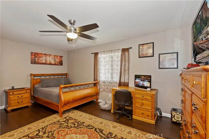 2626 Pegasus Way, Pinon Hills, California 92372