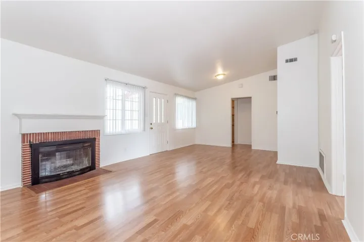 14384 Sayre Street, Sylmar, California 91342