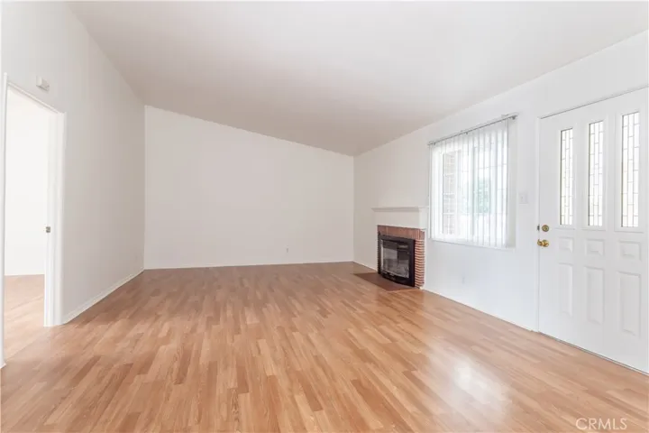14384 Sayre Street, Sylmar, California 91342