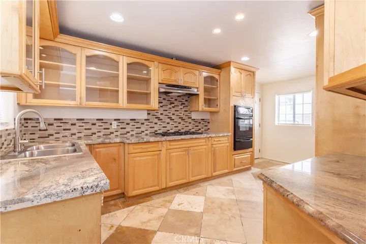 14384 Sayre Street, Sylmar, California 91342
