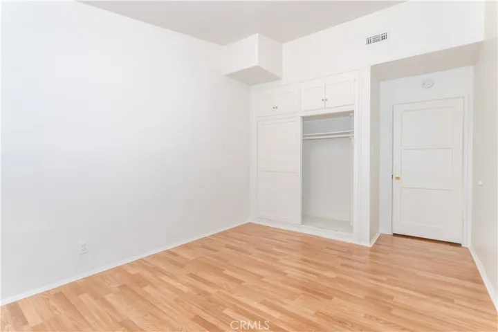 14384 Sayre Street, Sylmar, California 91342