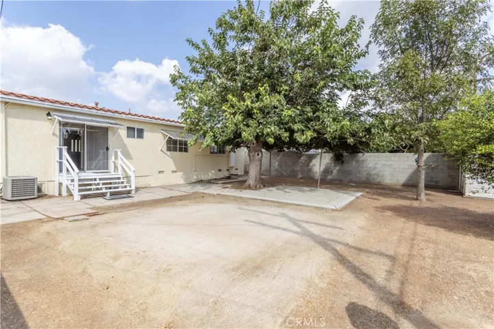 14384 Sayre Street, Sylmar, California 91342
