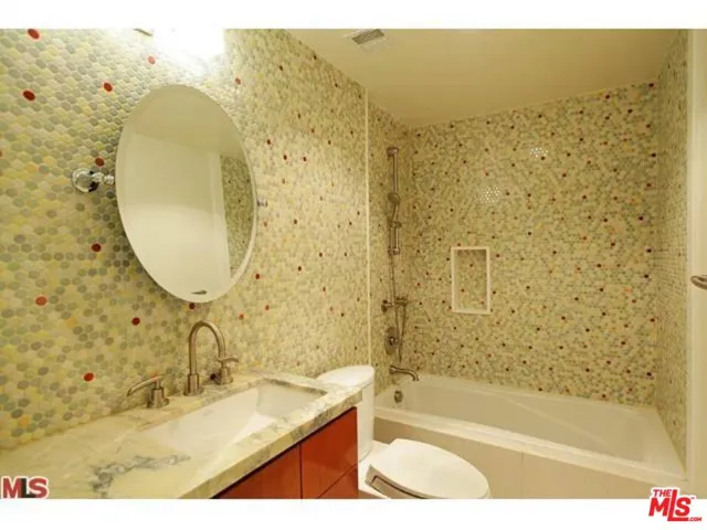124 Idaho Avenue 302, Santa Monica, California 90403