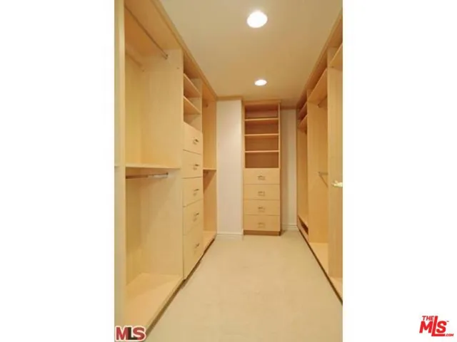 124 Idaho Avenue 302, Santa Monica, California 90403