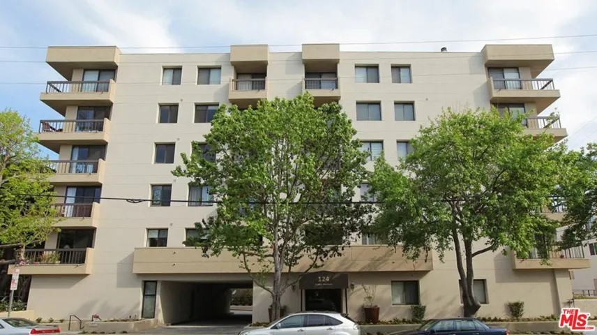 124 Idaho Avenue 302, Santa Monica, California 90403