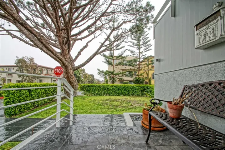 453 Marine Avenue, Manhattan Beach, California 90266