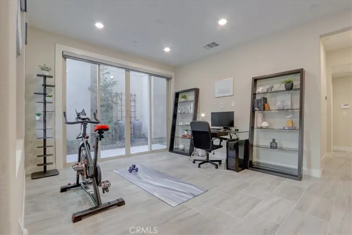 118 Catalyst, Irvine, California 92618