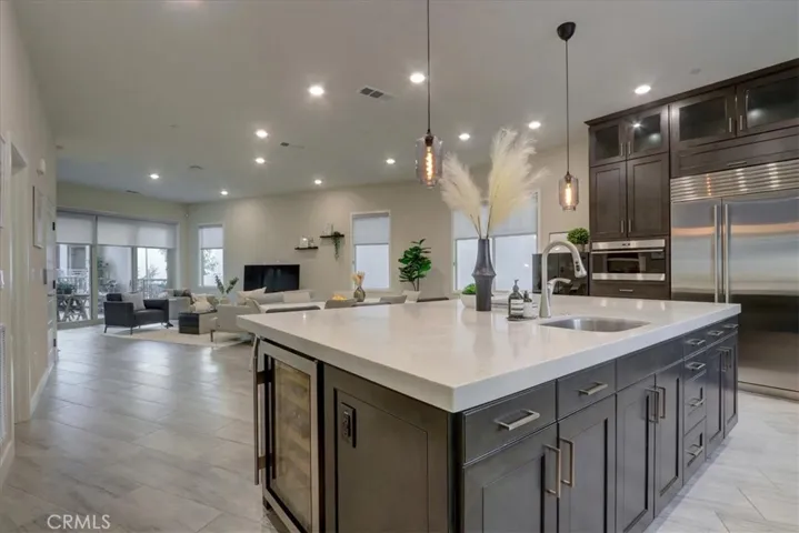 118 Catalyst, Irvine, California 92618