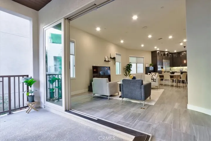 118 Catalyst, Irvine, California 92618