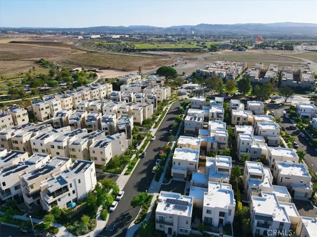 118 Catalyst, Irvine, California 92618