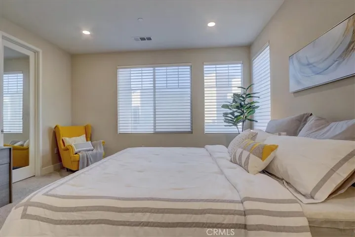 118 Catalyst, Irvine, California 92618