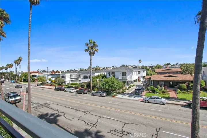 700 Esplanade 33, Redondo Beach, California 90277