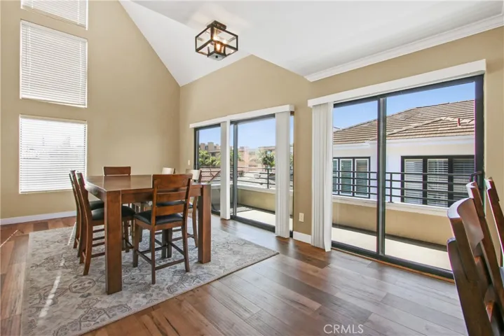 700 Esplanade 33, Redondo Beach, California 90277