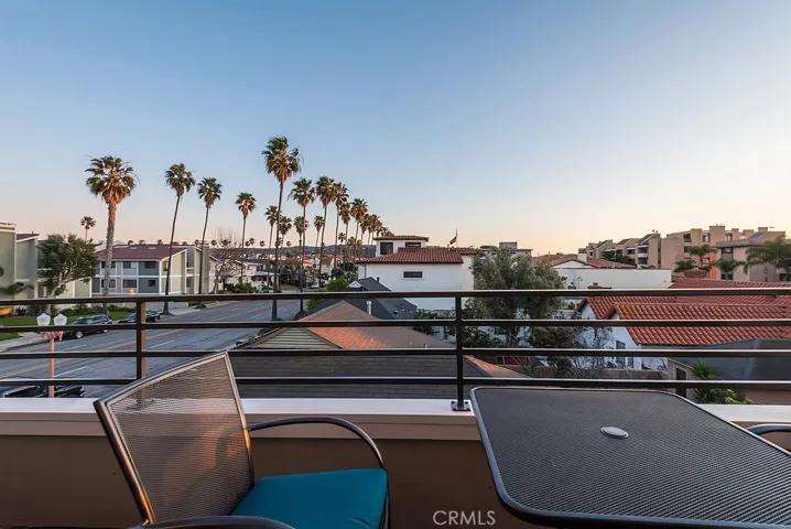 700 Esplanade 33, Redondo Beach, California 90277