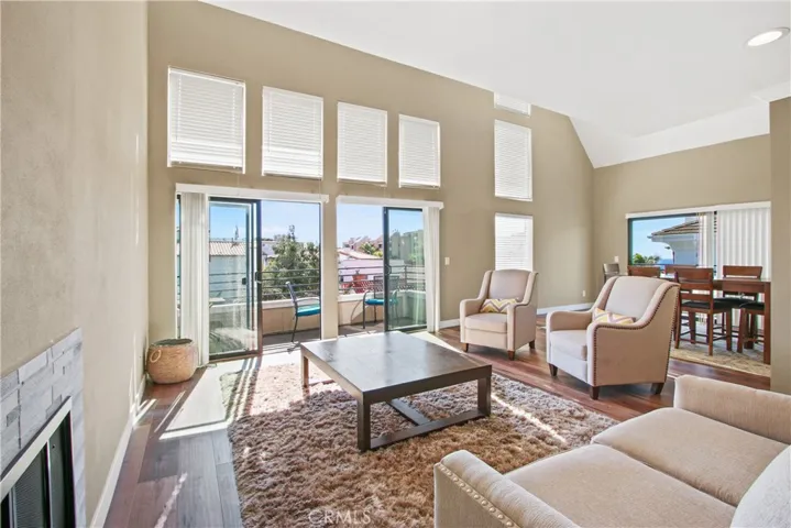 700 Esplanade 33, Redondo Beach, California 90277
