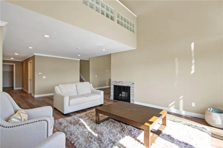 700 Esplanade 33, Redondo Beach, California 90277