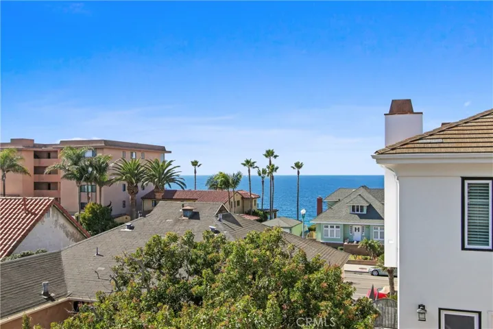 700 Esplanade 33, Redondo Beach, California 90277