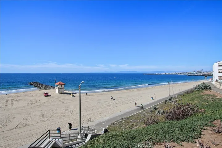 700 Esplanade 33, Redondo Beach, California 90277